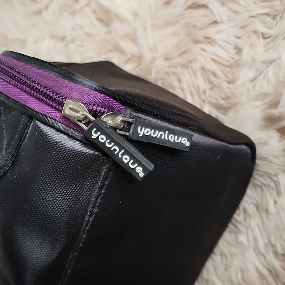 👉2 /20-YOUUNIQUE | COSMETIC BAG BUNDLE - Picture 6 of 13